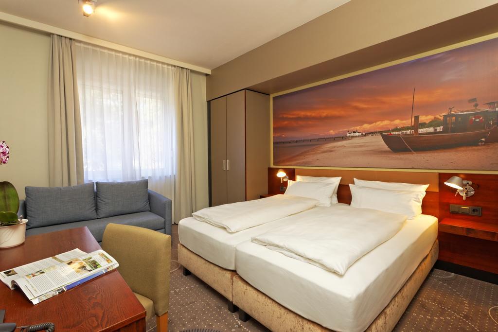 Hotel Kaliebe Trassenheide Bagian luar foto